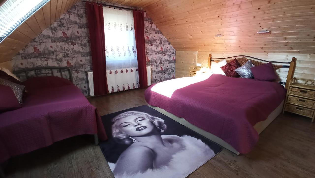 Marilyn Vendégház Kehidakustány Esterno foto